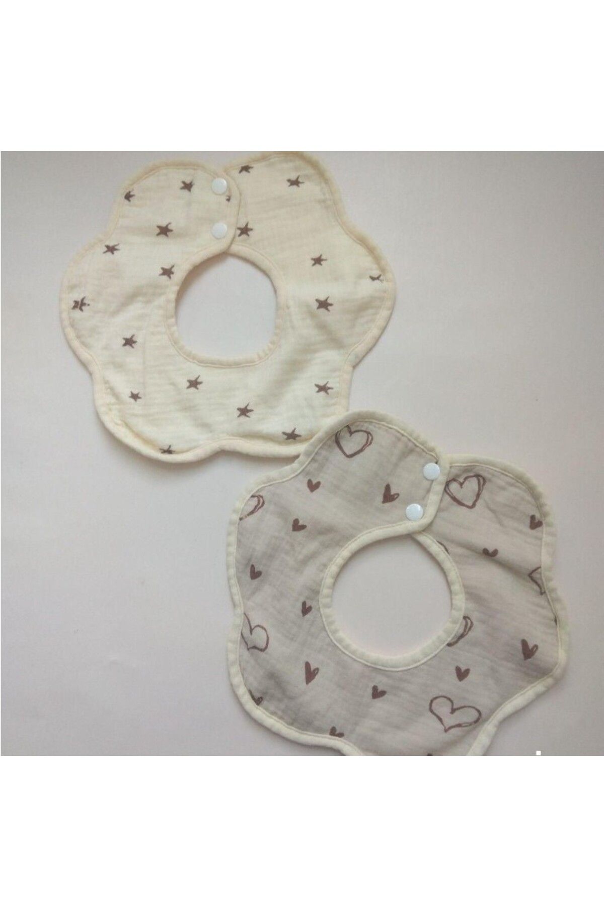 Flippy-Bavetă Bebe Floare, Bumbac, 0–12 Luni, Impermeabilă, Capse, Model Inimă, 26x29 Cm, Crem 2