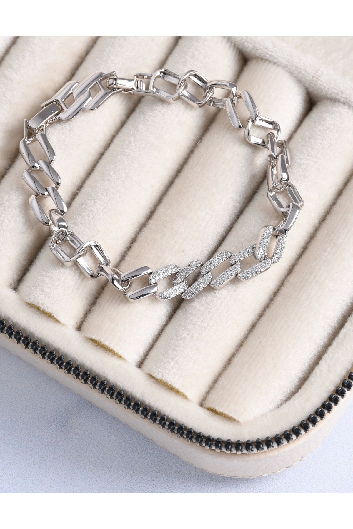 shiva accessorie Silver Taşlı Çelik Marka Model Bileklik