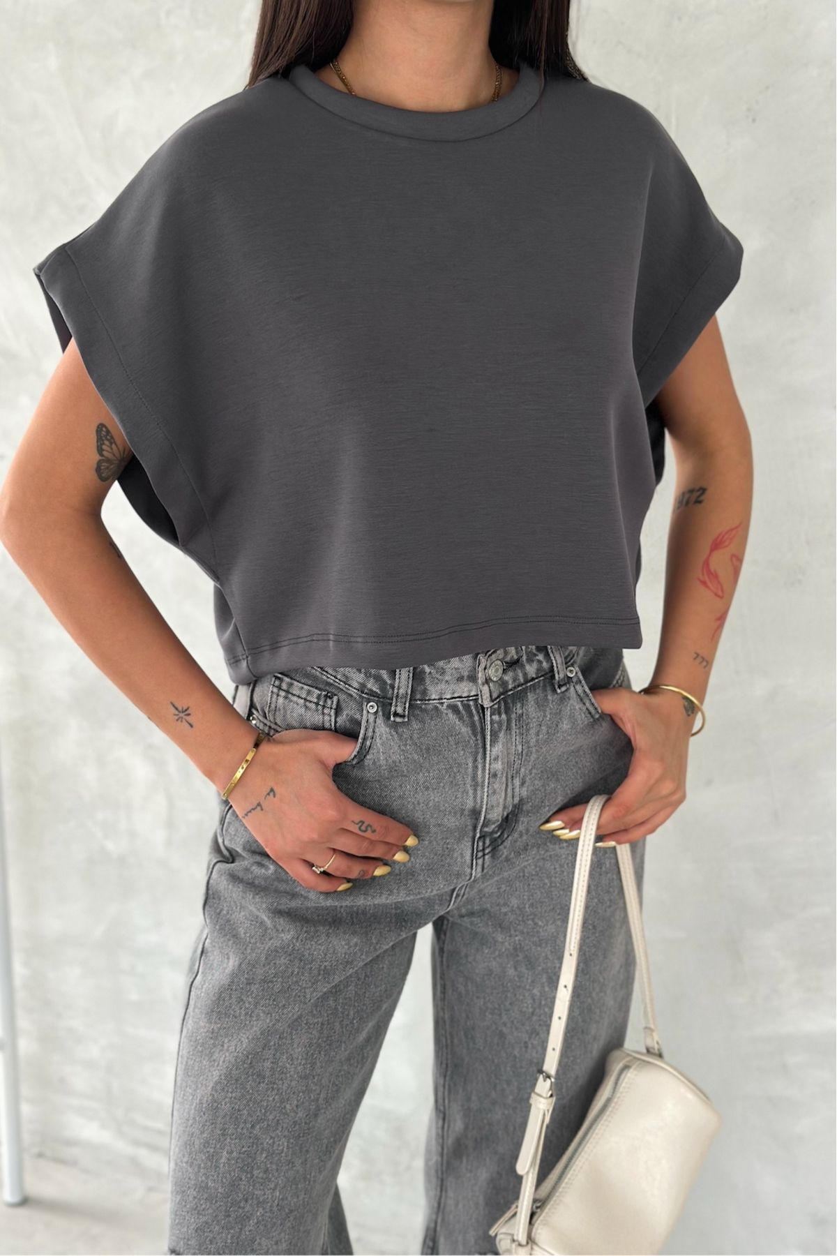 FEMELLE Kadın Antrasit Yuvarlak Yaka Modal Kumaş Basic T-shirt