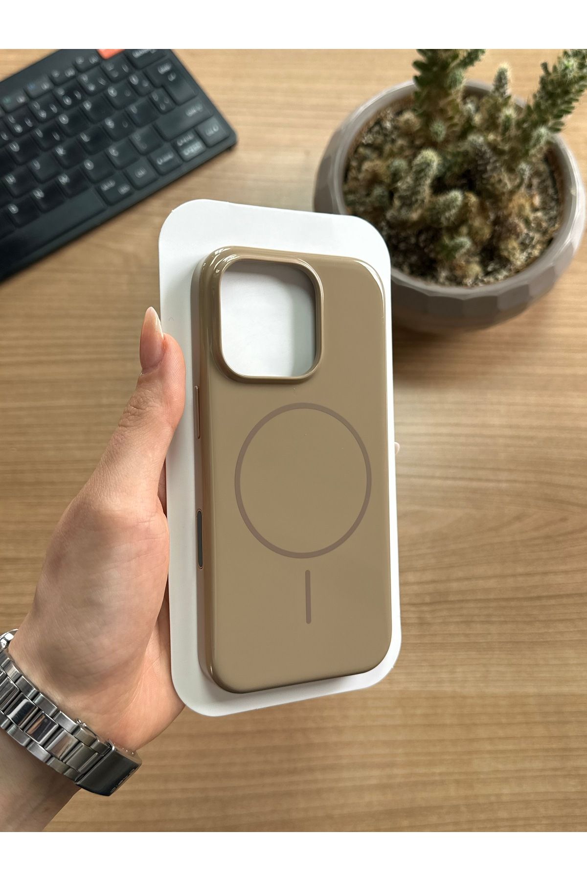 MTL iPhone 16 Pro Animasyonlu Stylus Silikon Kılıf