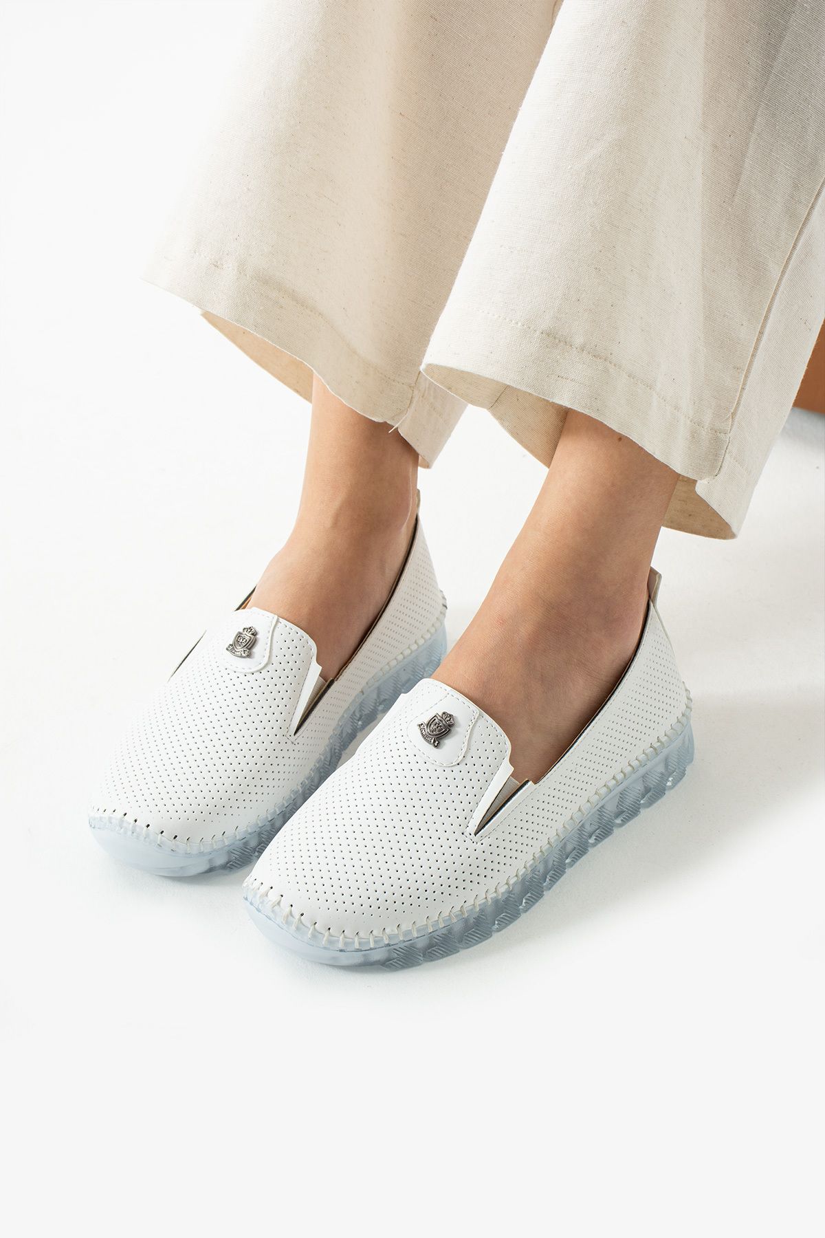 KAOF SHOES Kadın Beyaz Anne Ayakkabısı Esnek Ultra Hafif Şeffaf Taban Anne Babet Kadın Günlük Ayakkabı
