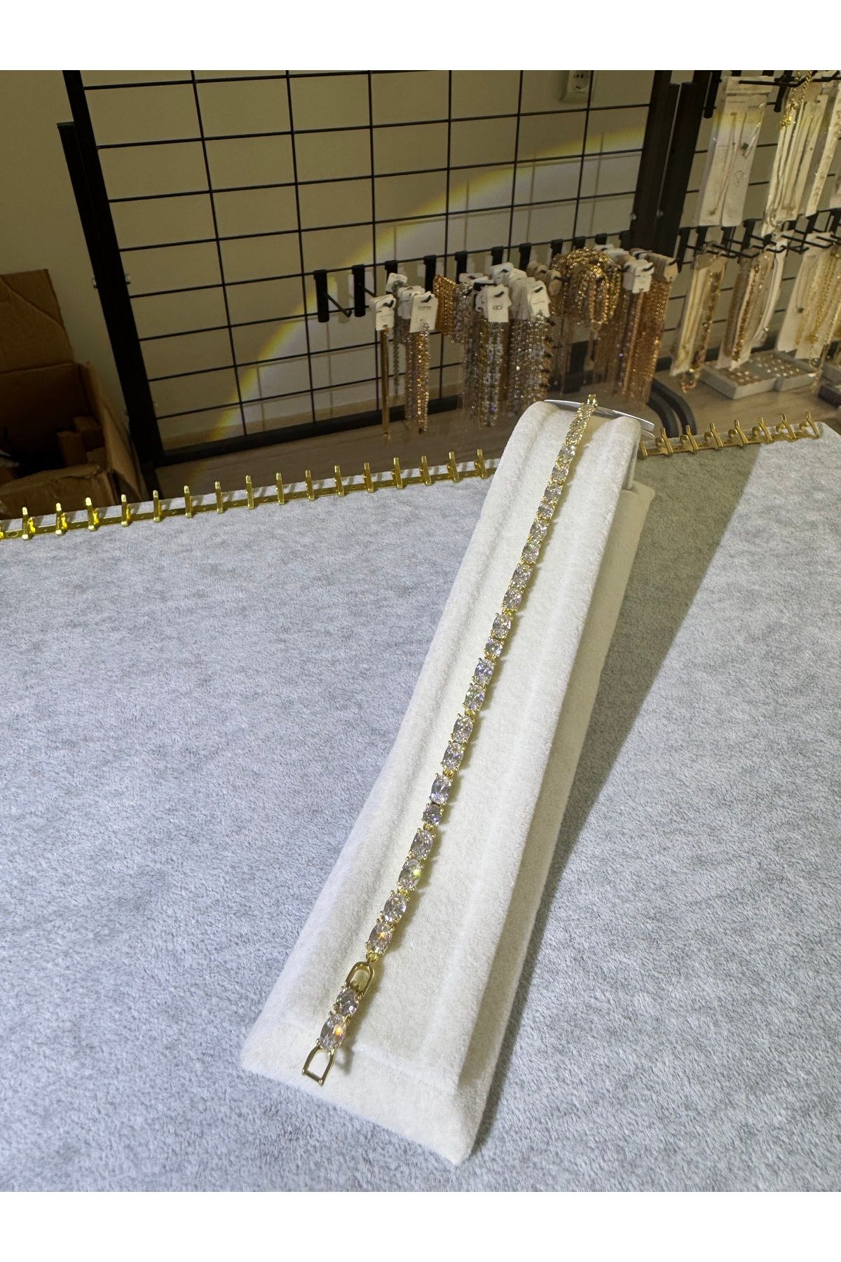 XUPING JEWELRY 18K ALTIN KAPLAMA ÇELİK PASLANMAZ KARARMAZ KADIN BİLEKLİK