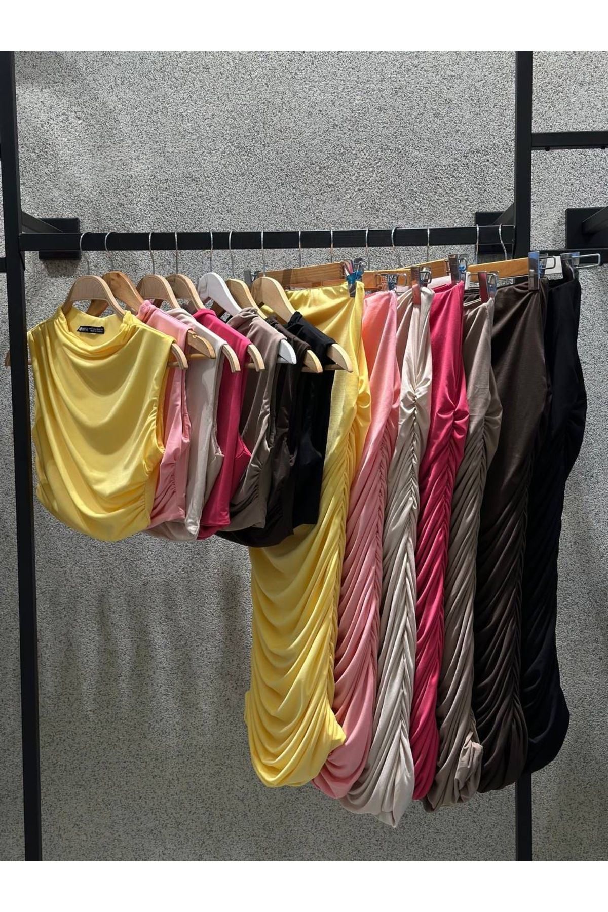 gülcanla moda Pembe Drapeli Crop Etek Takım