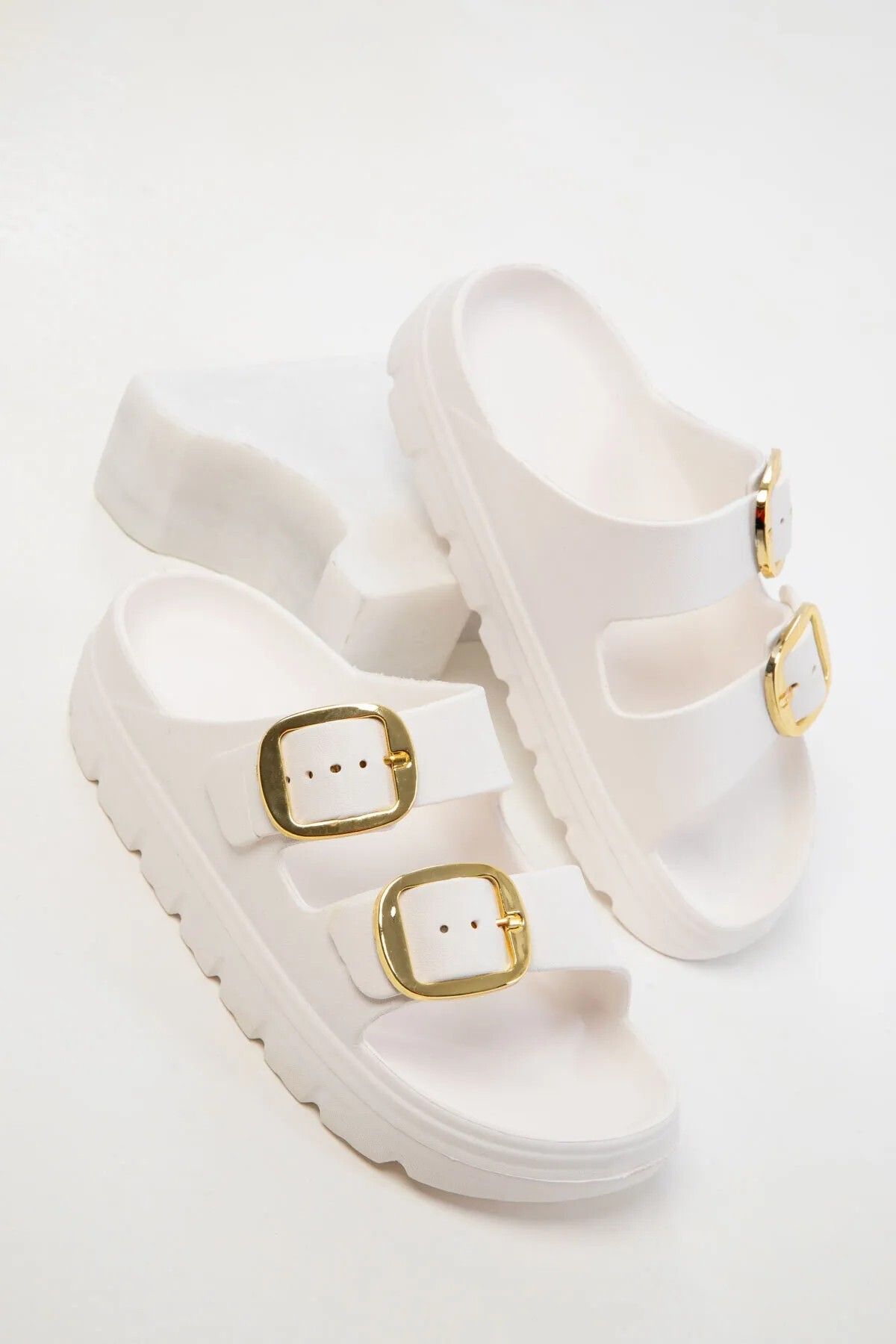 KAOF SHOES Kadın Beyaz Terlik Gold Detaylı Çift Kemerli Hafif Yumuşak Taban Terlik Sandalet Kalın Taban Terlik