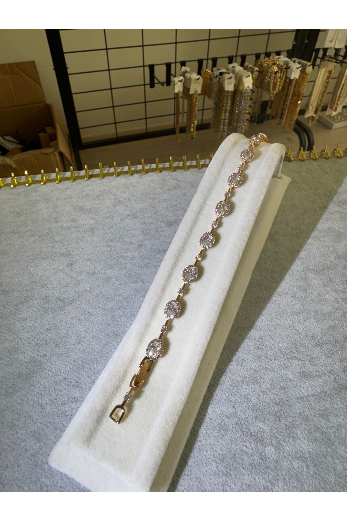 XUPING JEWELRY 18K ALTIN KAPLAMA ÇELİK PASLANMAZ KARARMAZ KADIN BİLEKLİK