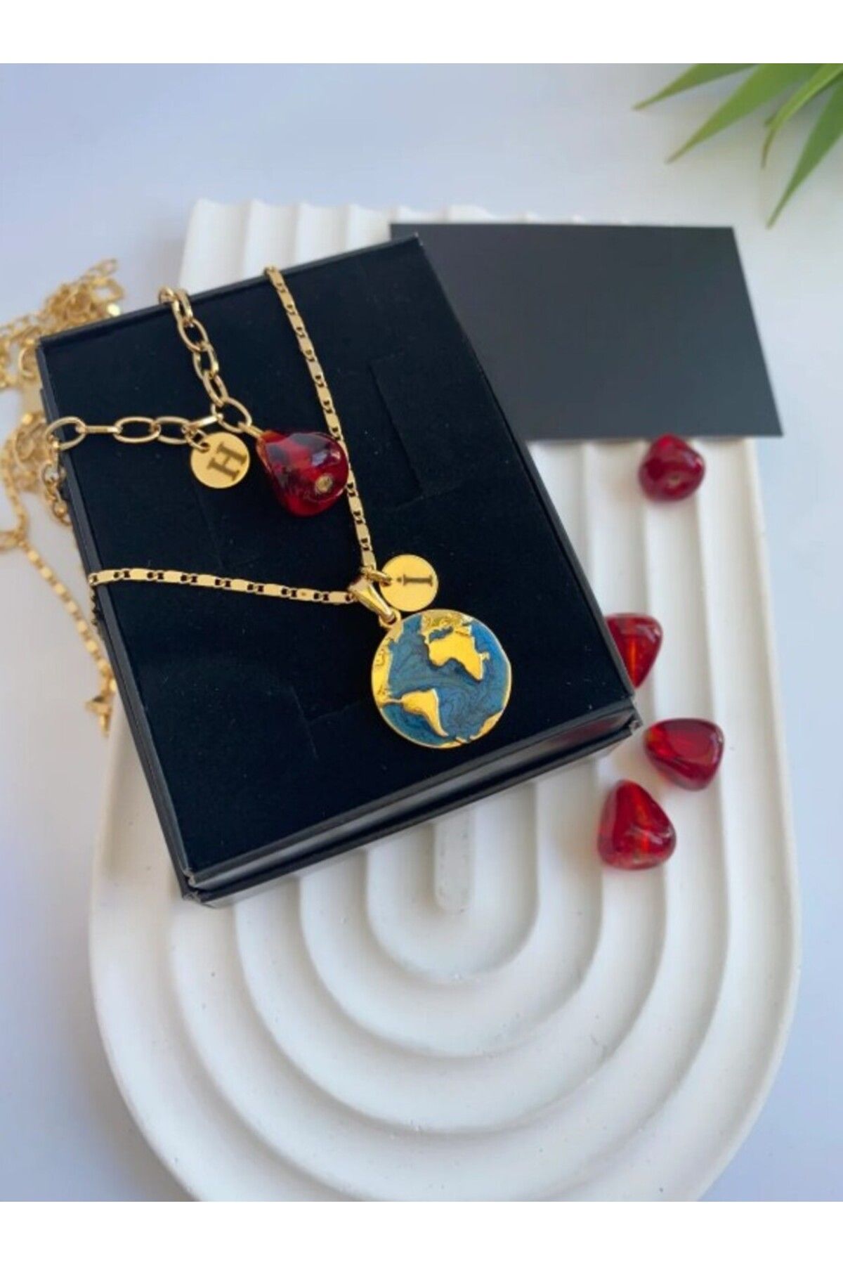 Mojo Jewellery Dünyam Sensin ve Nar Tanem Kolye Kombinasyonu 2 Harfli