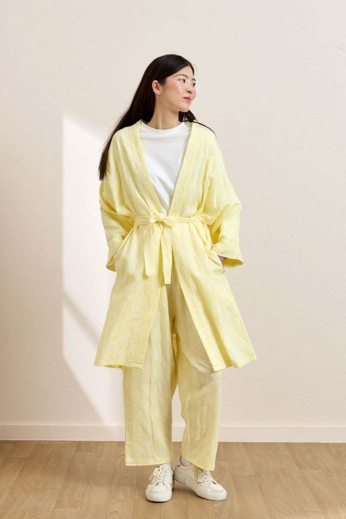 Ceylan Otantik Limon Sarısı Fistolu Müslin Uzun Kimono