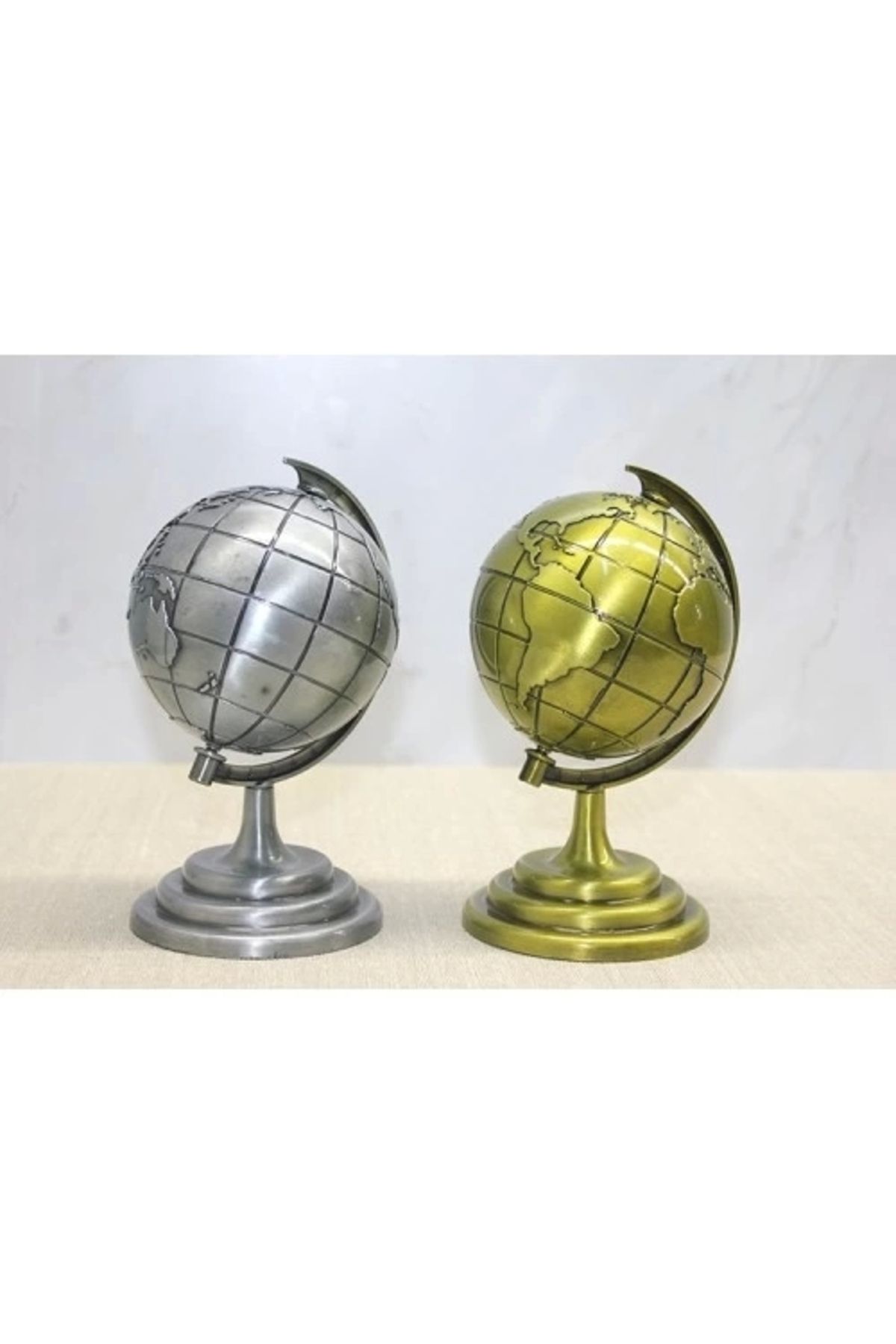 PRATİKOBA Metal Dünya Küre Model 1