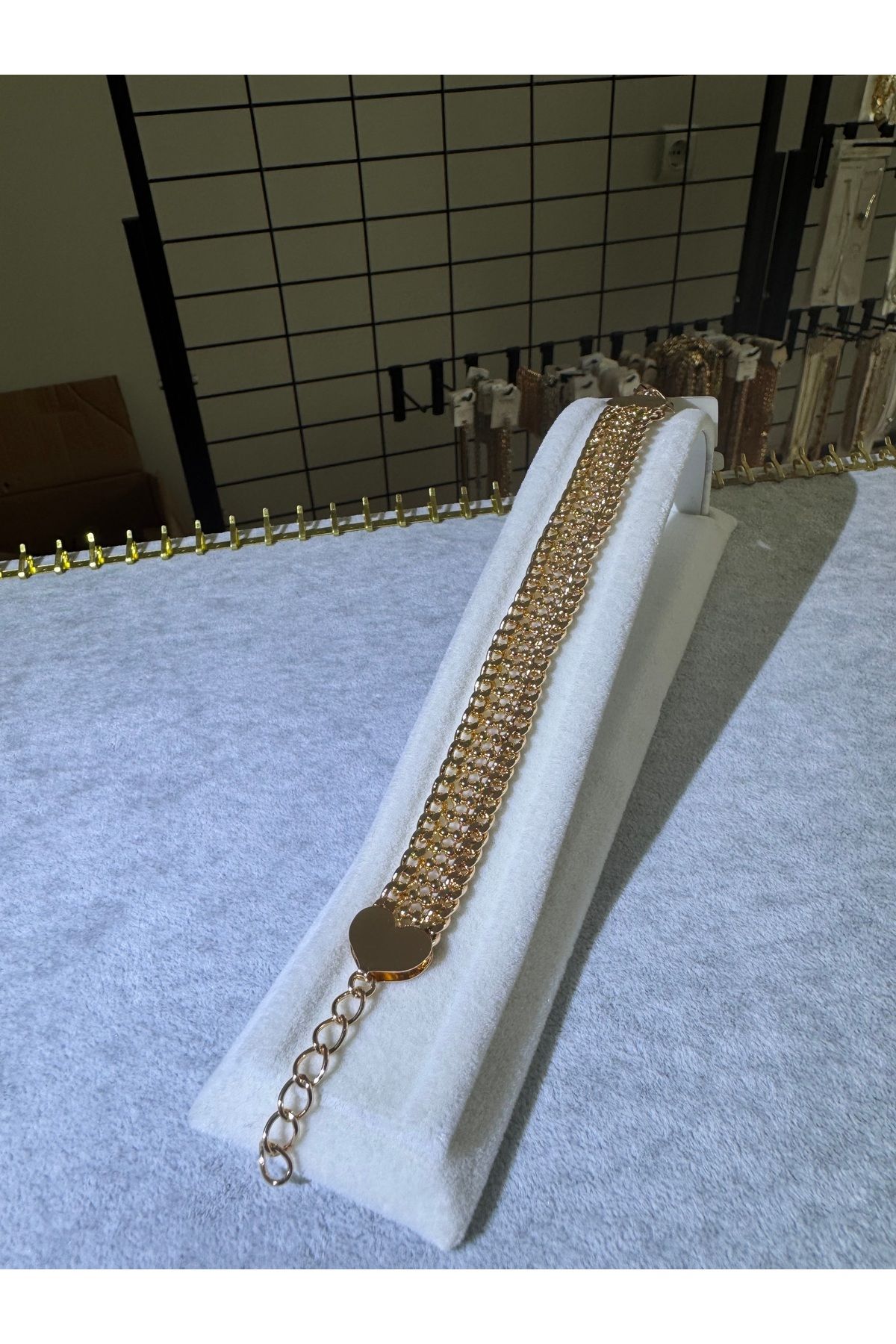 XUPING JEWELRY 18K ALTIN KAPLAMA ÇELİK PASLANMAZ KARARMAZ KADIN BİLEKLİK
