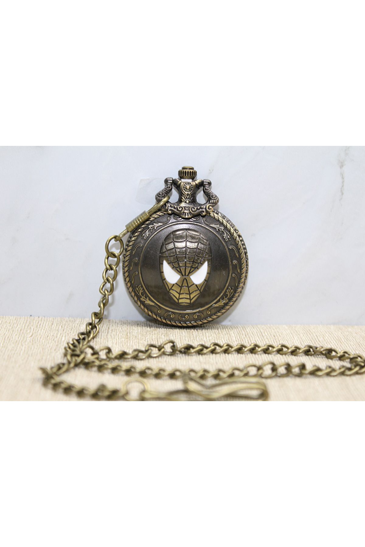 Shopyzone Spider Tasarımlı Köstekli Saat Model 2