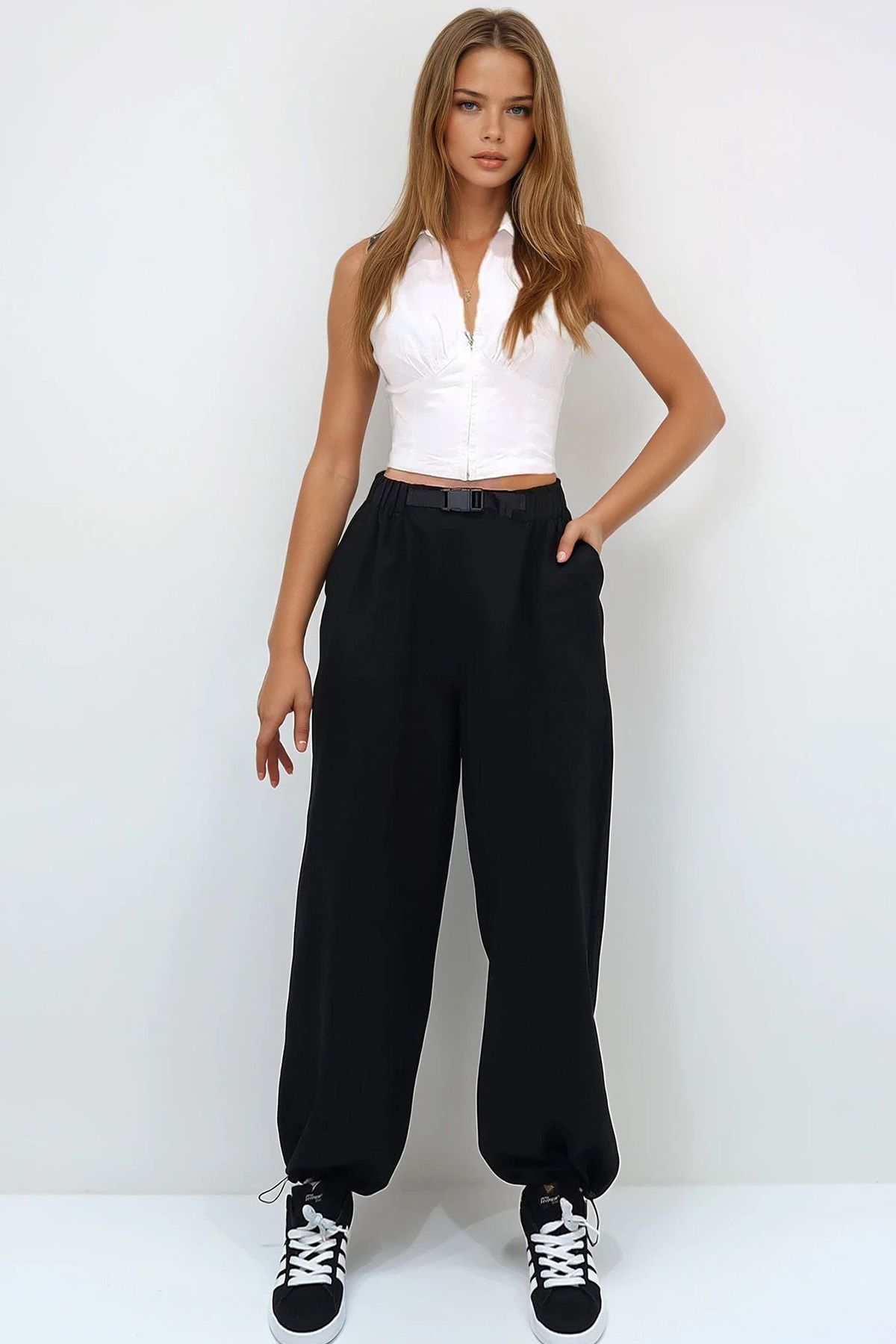 VAGGON Pantaloni De Jogger De Vară, Negri, Cu Buzunar Dublu, Cu Detaliu De Curea Elastică Prmx13627 Femeie - L