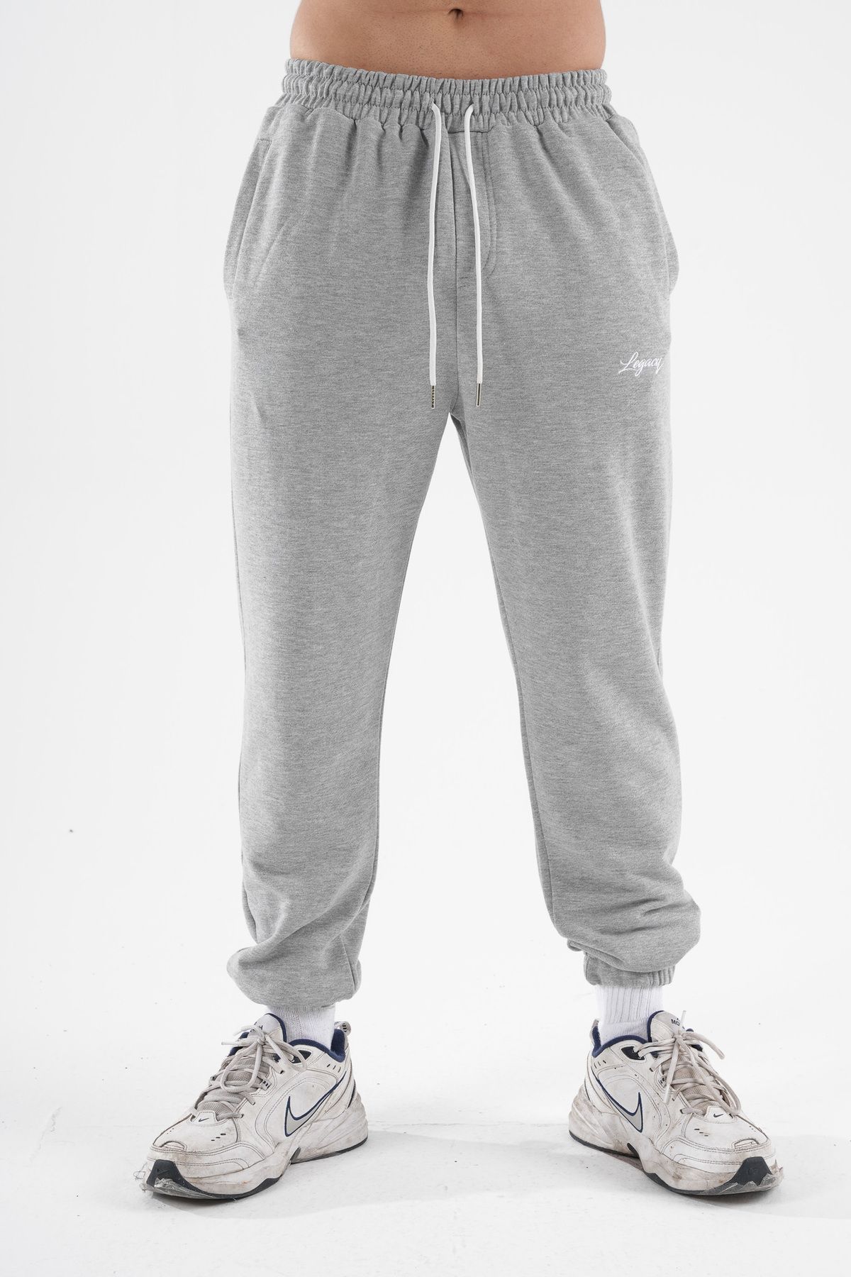 LEGACY'S ROAD Global Aesthetic Relax Joggers