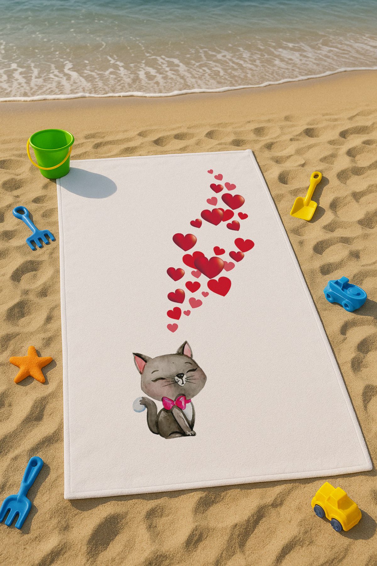 Talia Home Kalp ve Kedi Desenli Çocuk Plaj - Deniz- Havuz Havlusu TLAPH-157