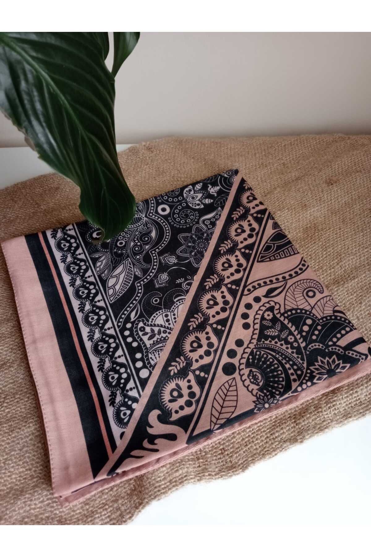 Lady Bahar Çiçek Desenli Soft Eşarp