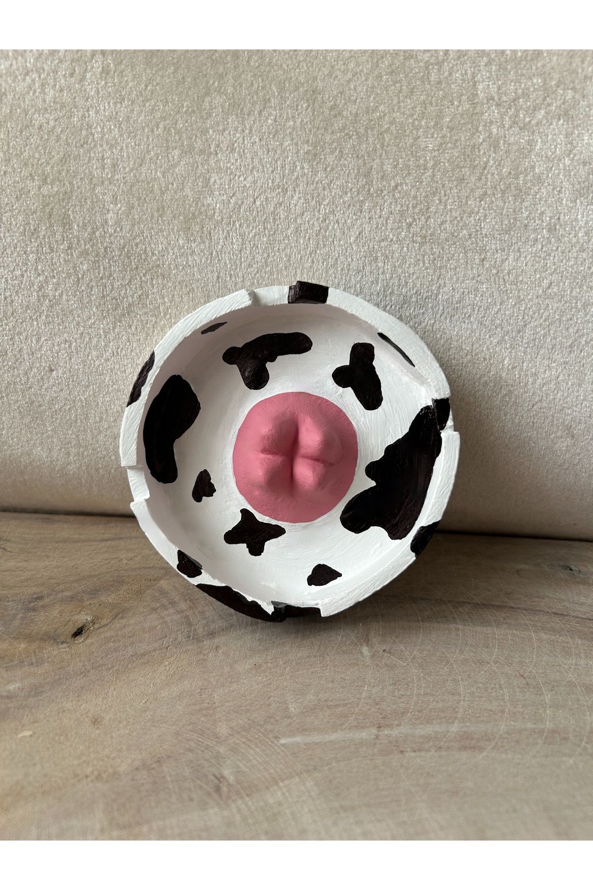 Handmade Dekoratif Hediyelik ‘İnek Desenli Küllük