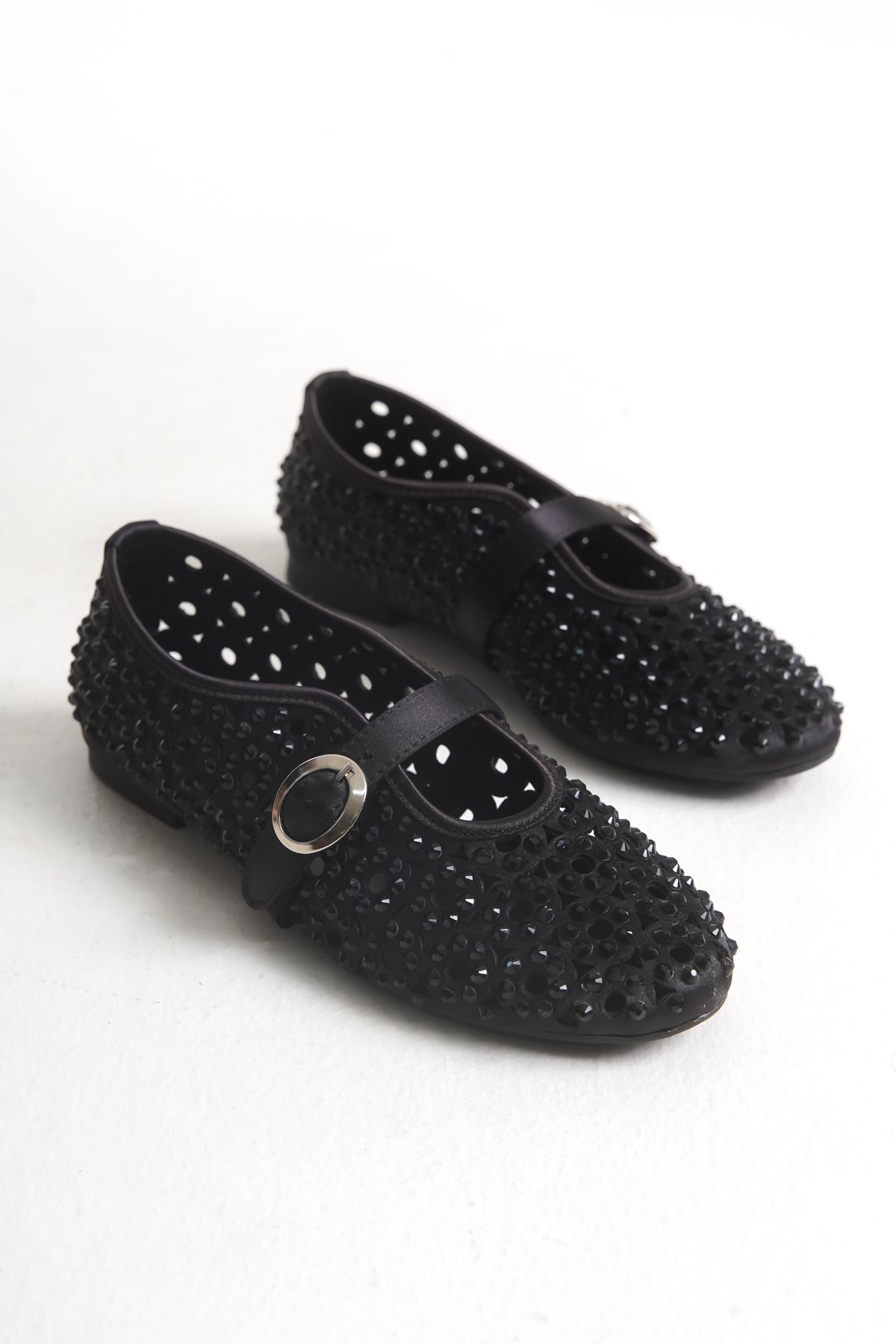 Liza Shoes MAREN Kadın Saten Taşlı Babet A003-K867