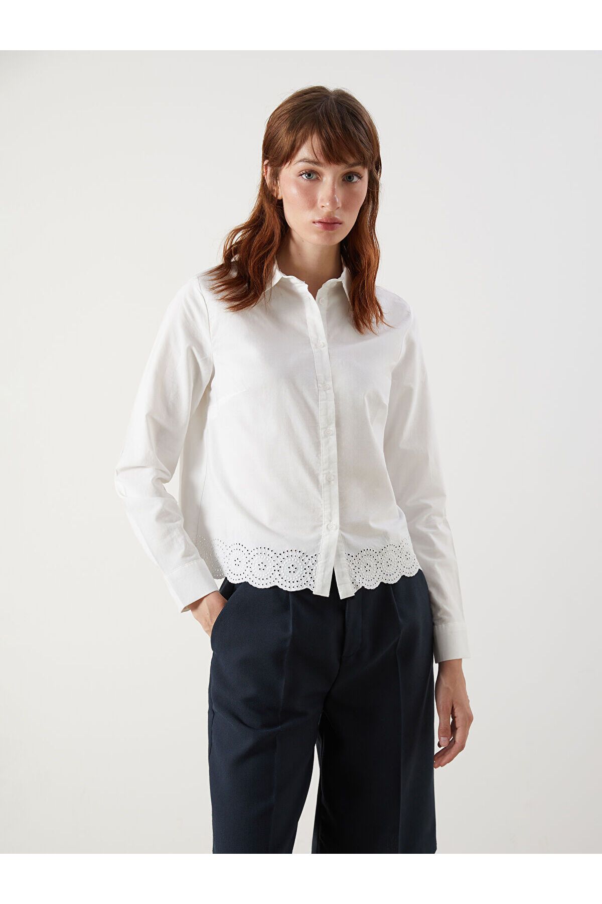 LC Waikiki Dantel Detaylı Poplin Crop Kadın Gömlek