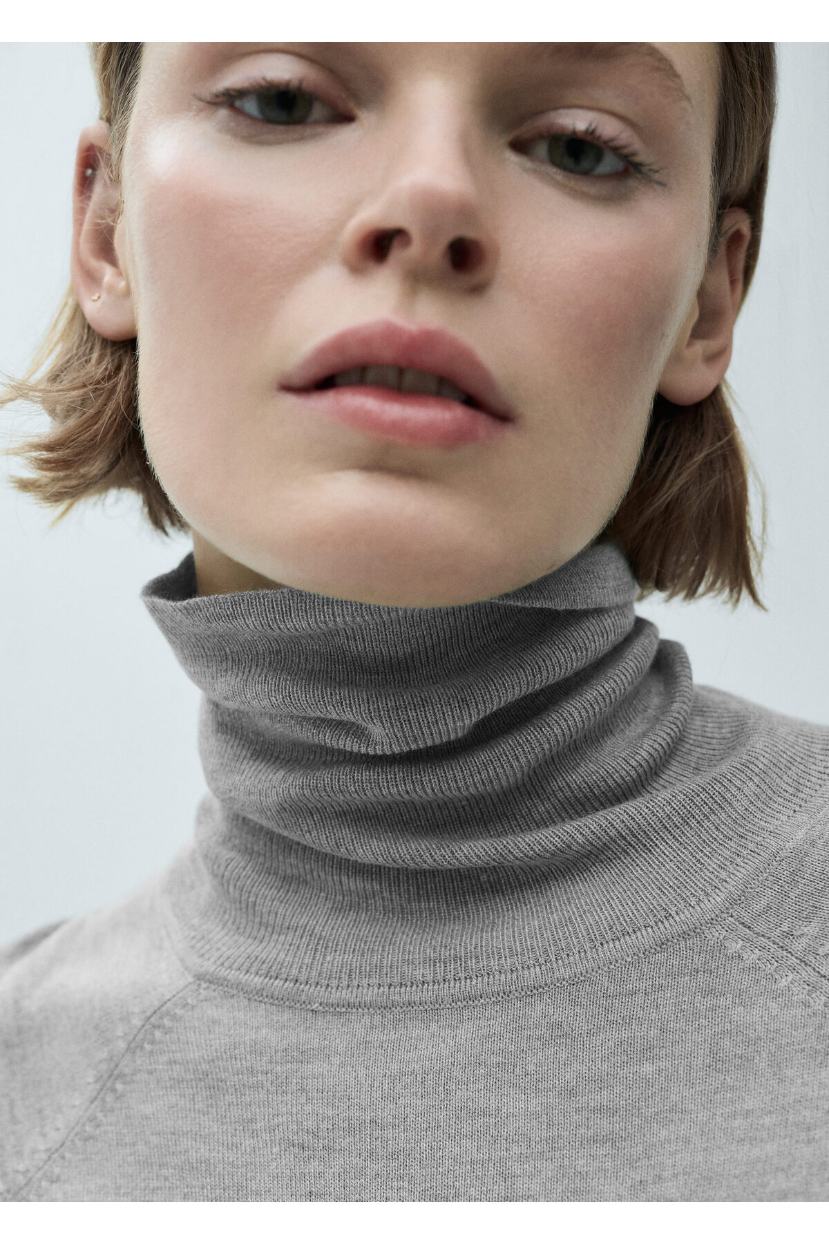 بافت و پلیور زنانه خاکستری منگوMANGO | 77088264 اورجینال - تصویر 3