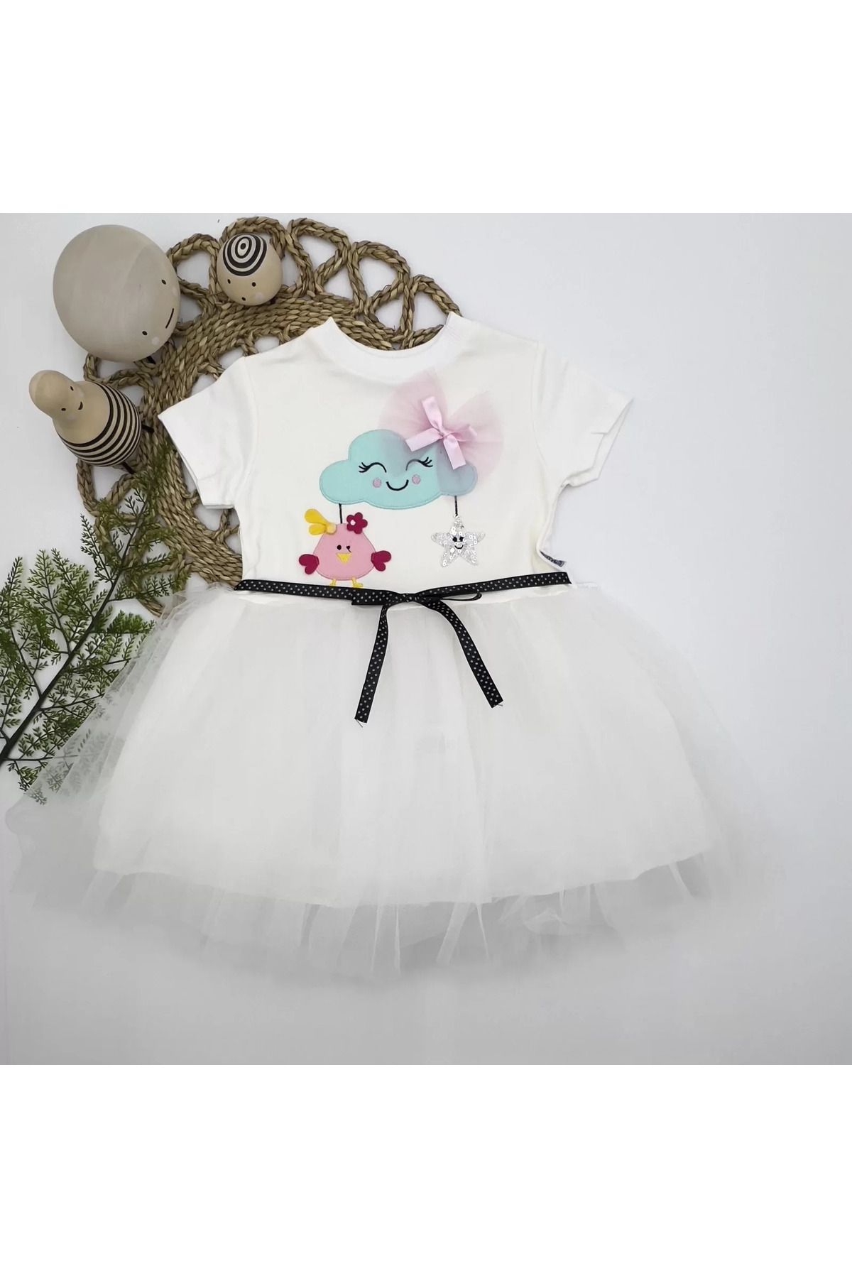 onlinebutik Tül Tokalı Bulut Civciv Ve Yıldız Nakışlı Kız Bebek Elbisesi Beyaz