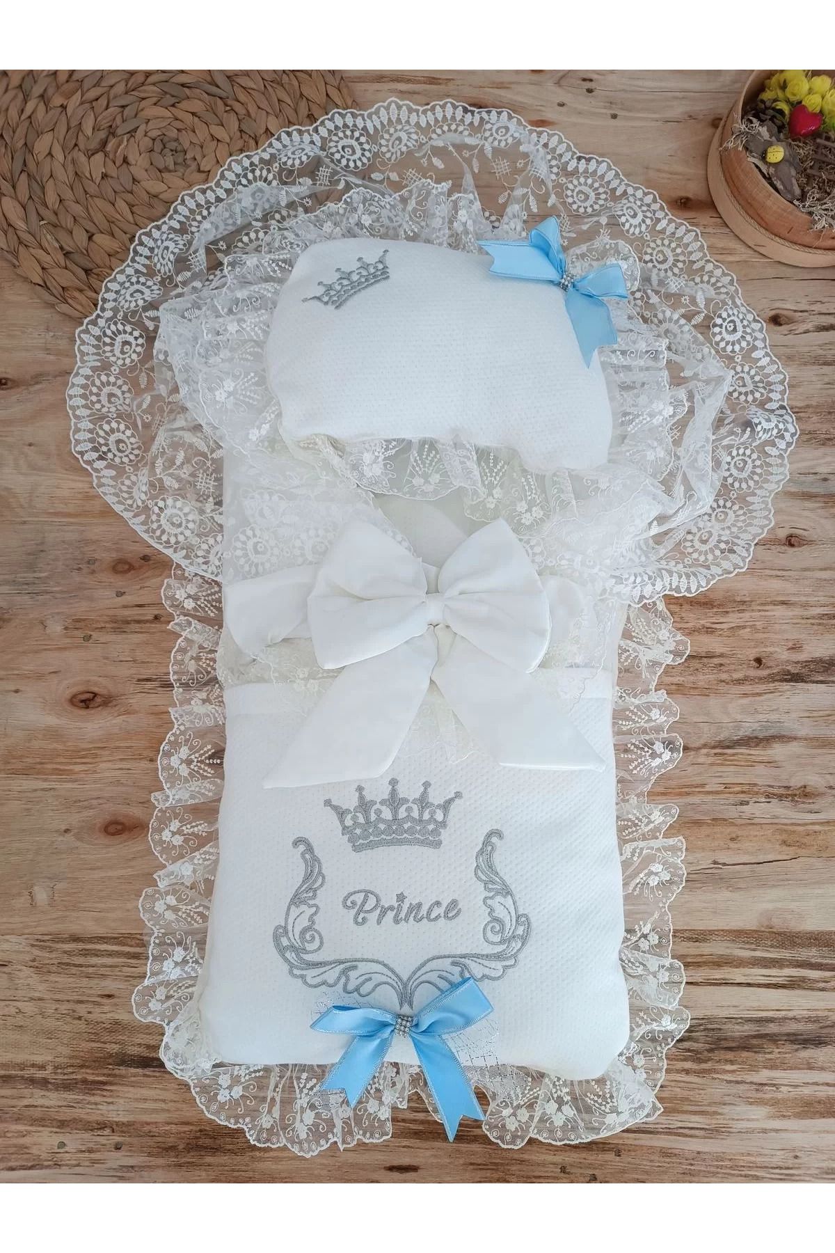onlinebutik Yenidoğan Sahra Benim Prensim Nakışlı Kundaklı Trilüks Erkek 3lü Alt Açma Seti Mavi