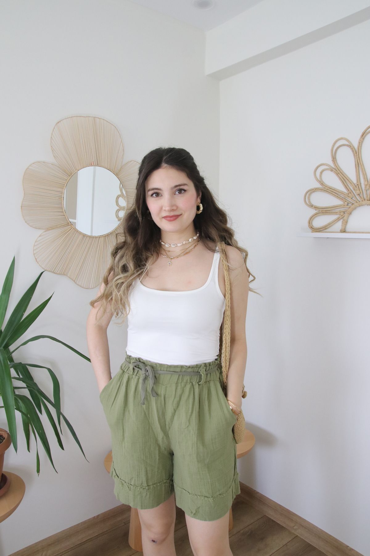 Nihanello Butik Haki müslin şort