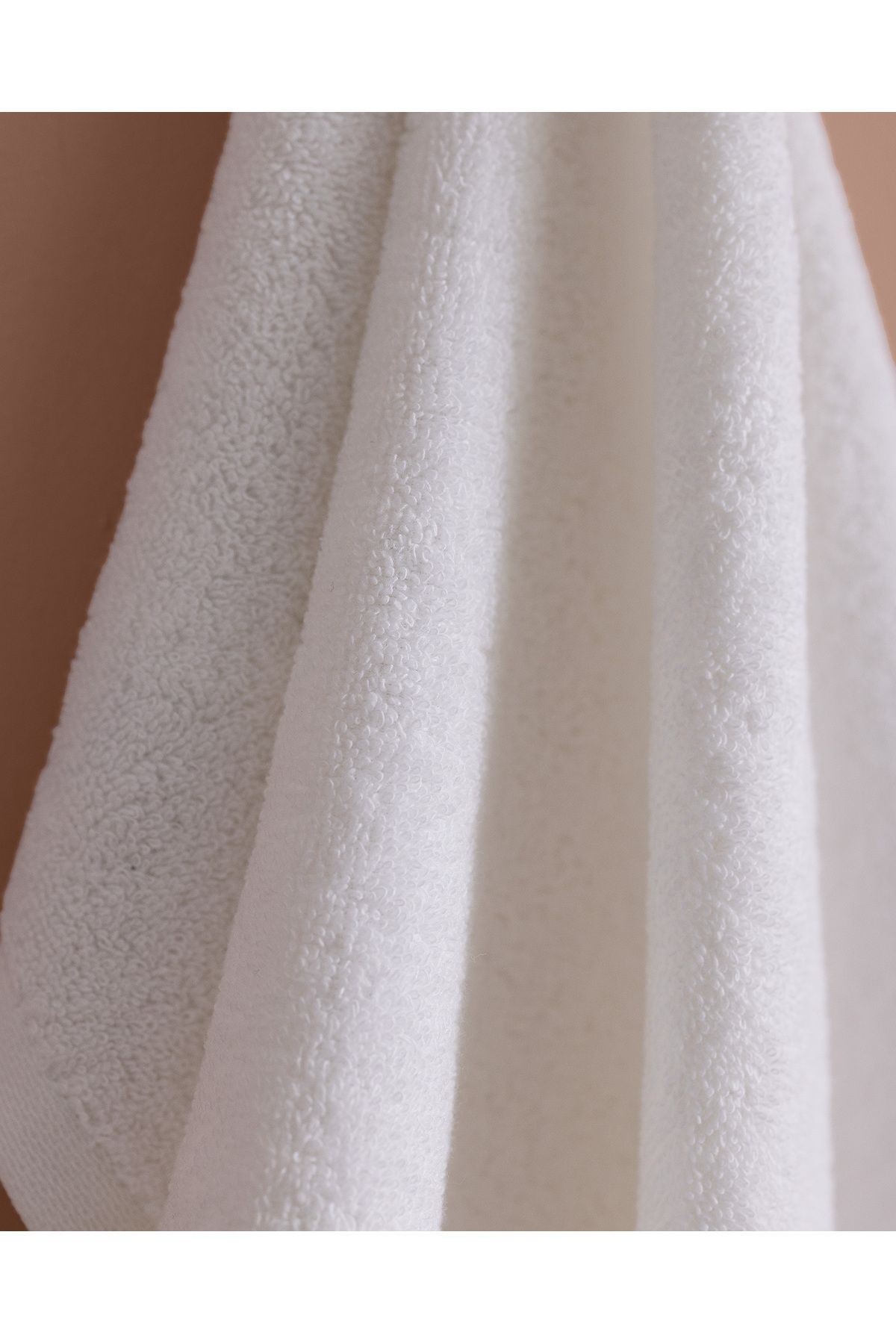 Madame Coco-Camille Crochet 100% Cotton Face Towel - White/Powder - 50X70 cm 5