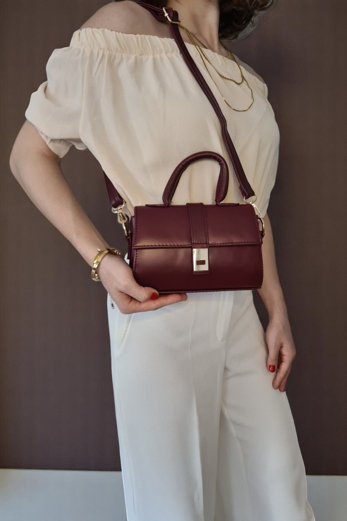 Classbag Kadın Luna Bordo Tokalı Şık Deri Görünümlü Minimal El ve Omuz Çantası
