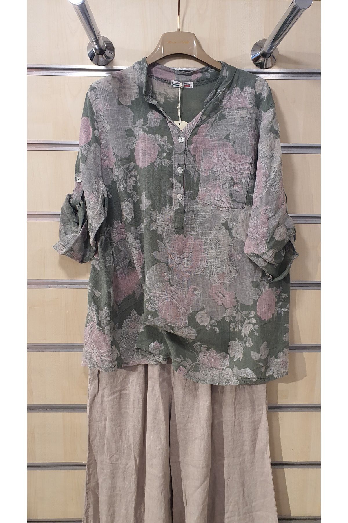 Park Moda İtalyan Gömlek 3 Düğmeli Batik Gül Desen
