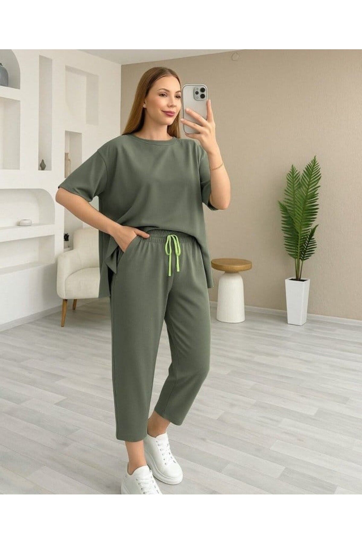 Cbm Kadın kısa kollu bisiklet yaka viskon iki iplik bluz ve pantalon ikili takım-Son görsel HEDİYEMİZDİR