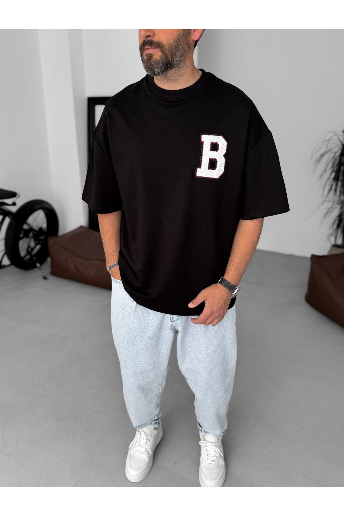 BYBASICMAN Siyah B Nakışlı Oversize T-Shirt BY-068