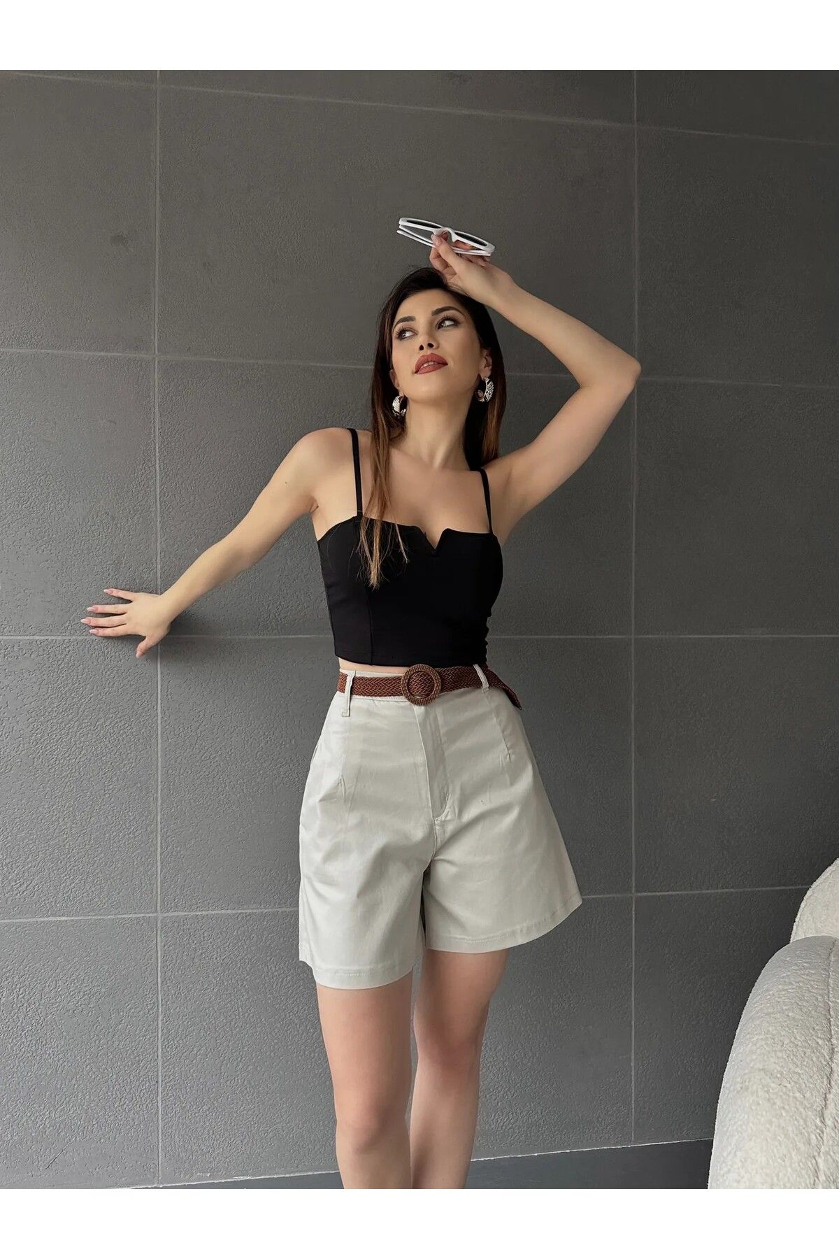 LOBOLIC Kadın Geniş Paçalı Kemer Hediyeli Mom Şort