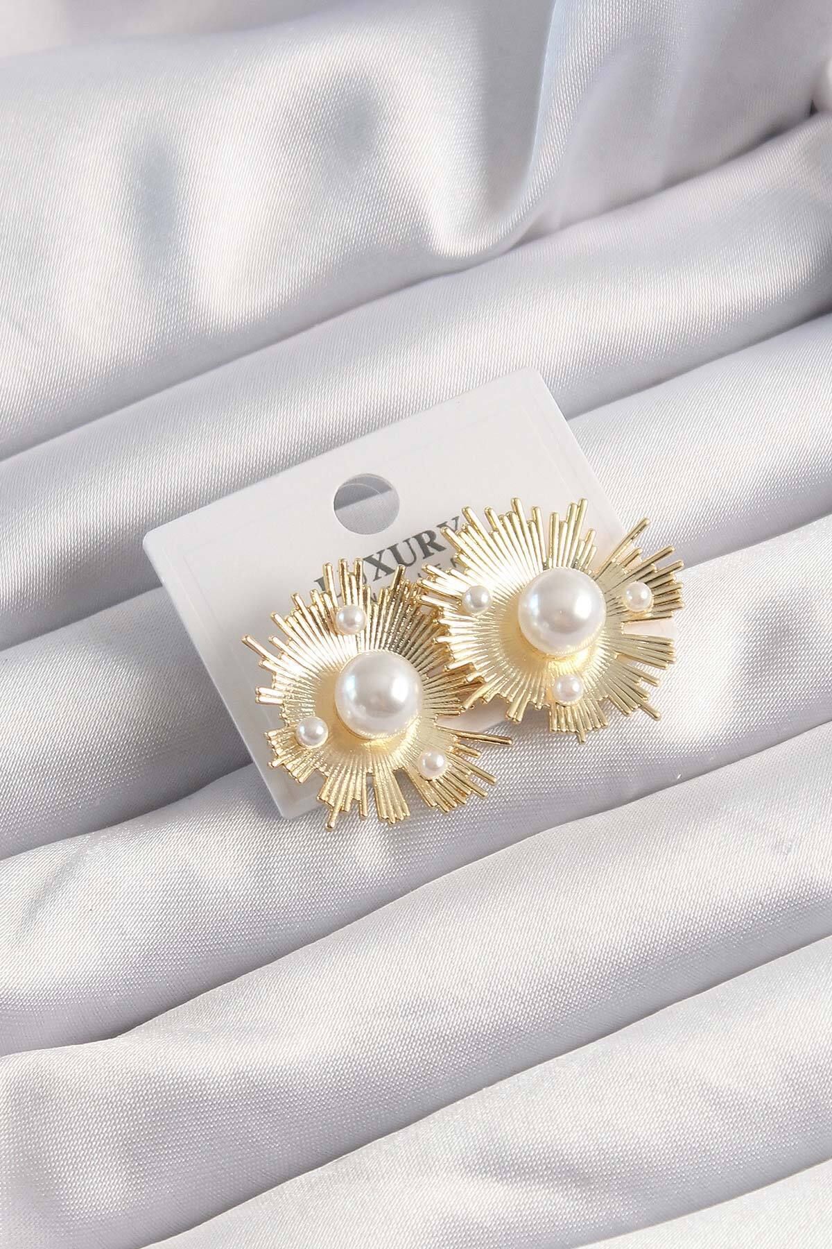 melfxxl eticaret Pirinç Gold Renk Zirkon Taşlı Parlayan İnci Taneleri Küpe - Lisinya