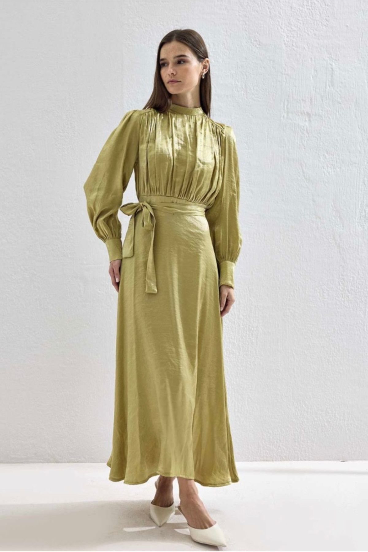 dilara kavasoğlu butik KADIN JASMİNE PARLAK DOKULU ELBİSE