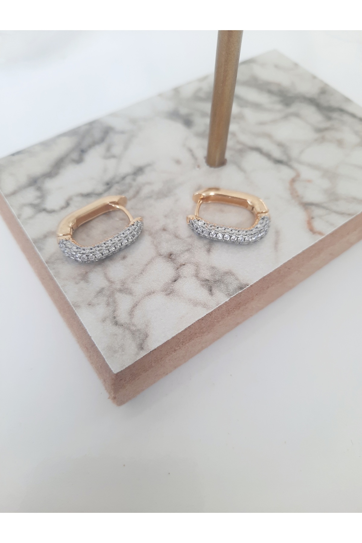 Helys Accessories Zirkon Taş Detaylı Gold Halka Küpe