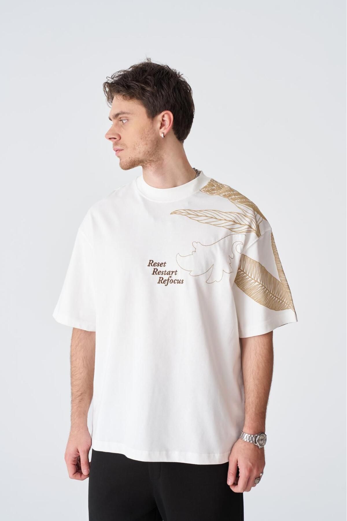 CANMODA Reset Restart Refocus Oversize T-Shirt - Beyaz