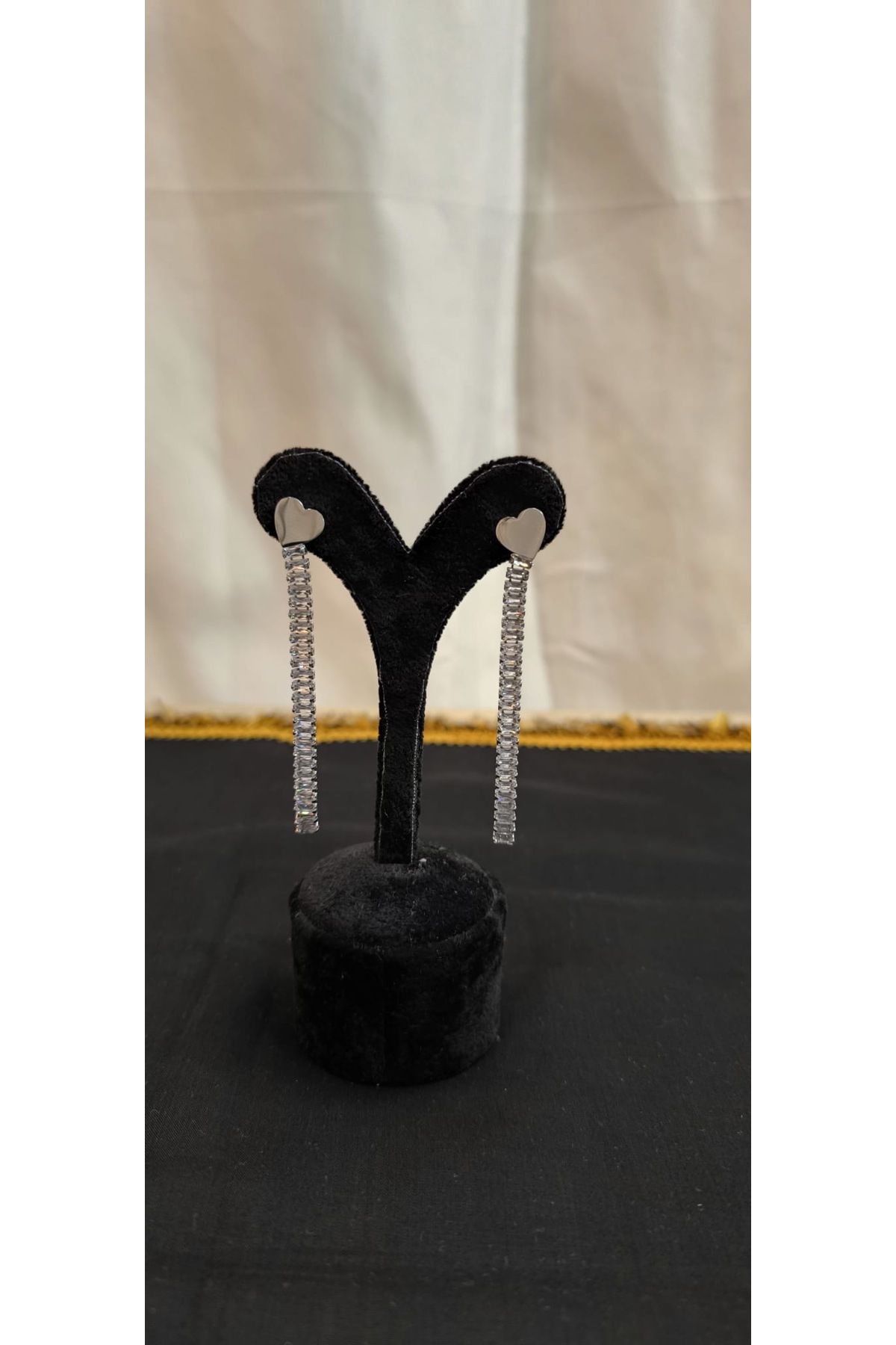Zirconium Kalp detaylı uzun zirkon taşlı küpe paslanmaz Çelik hediyelik şık takı
