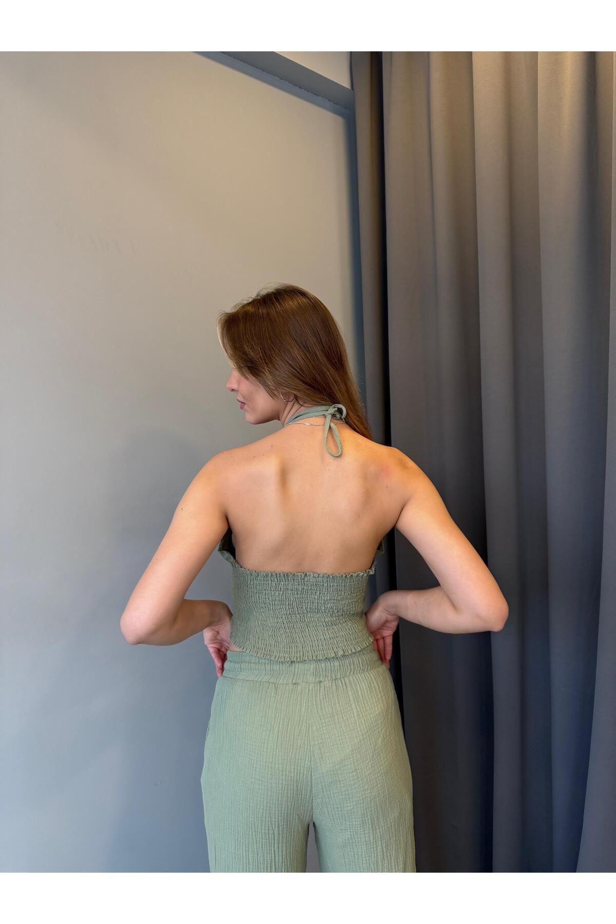 AlisaSu Haki Boyundan Bağlamalı Crop Pantalon Takım