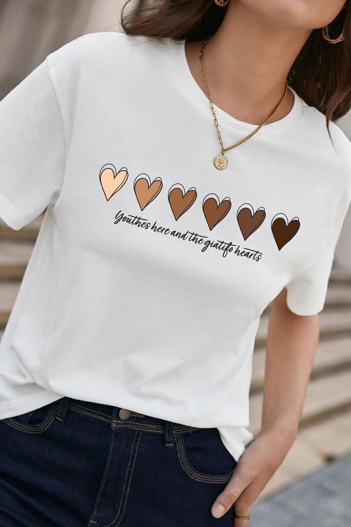 ELNOYA Unisex Hearts" Baskılı Beyaz T-Shirt Geniş Kesim Modern Tasarım