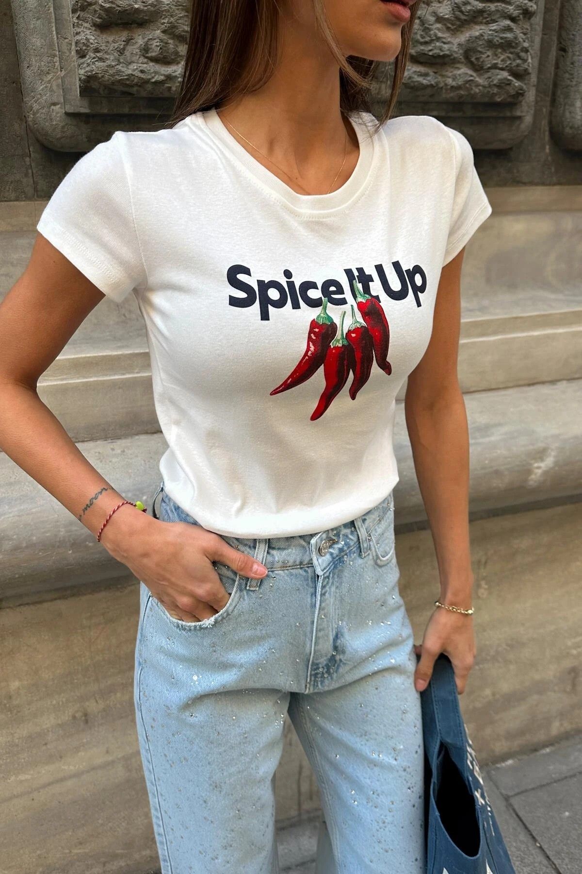 CIQULATA Spice Papper Baskı Tshirt Beyaz