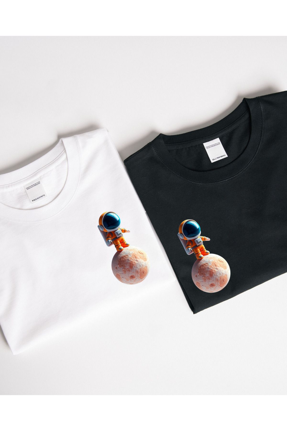 Ebiidesign Ay Üstündeki Astronot Tasarımlı Baskılı T-Shirt