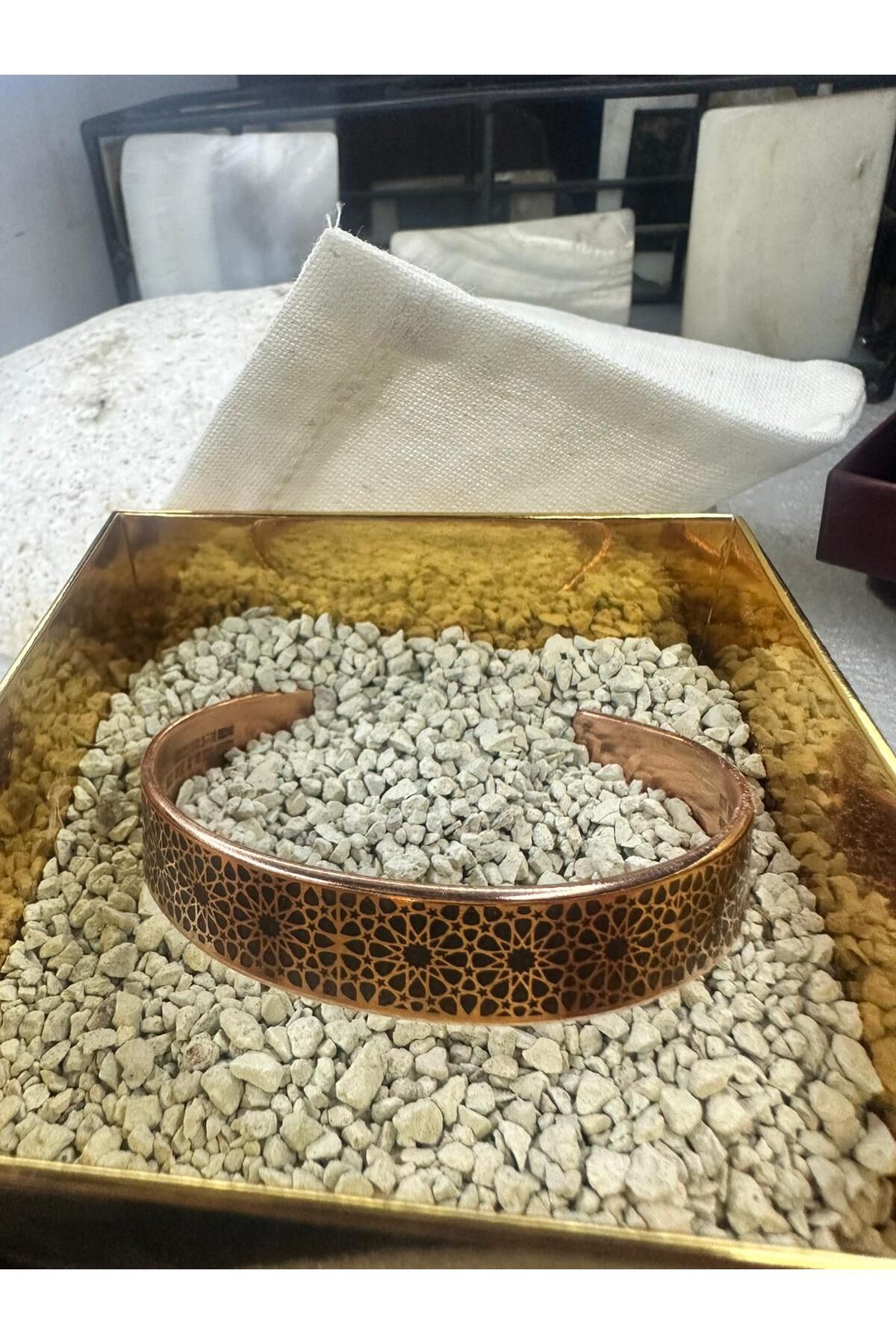 KAVELE Saf Bakır Full Koruma Zırhlı Motifli Özel Kumlu Bileklik 17 Cm 35-40gr