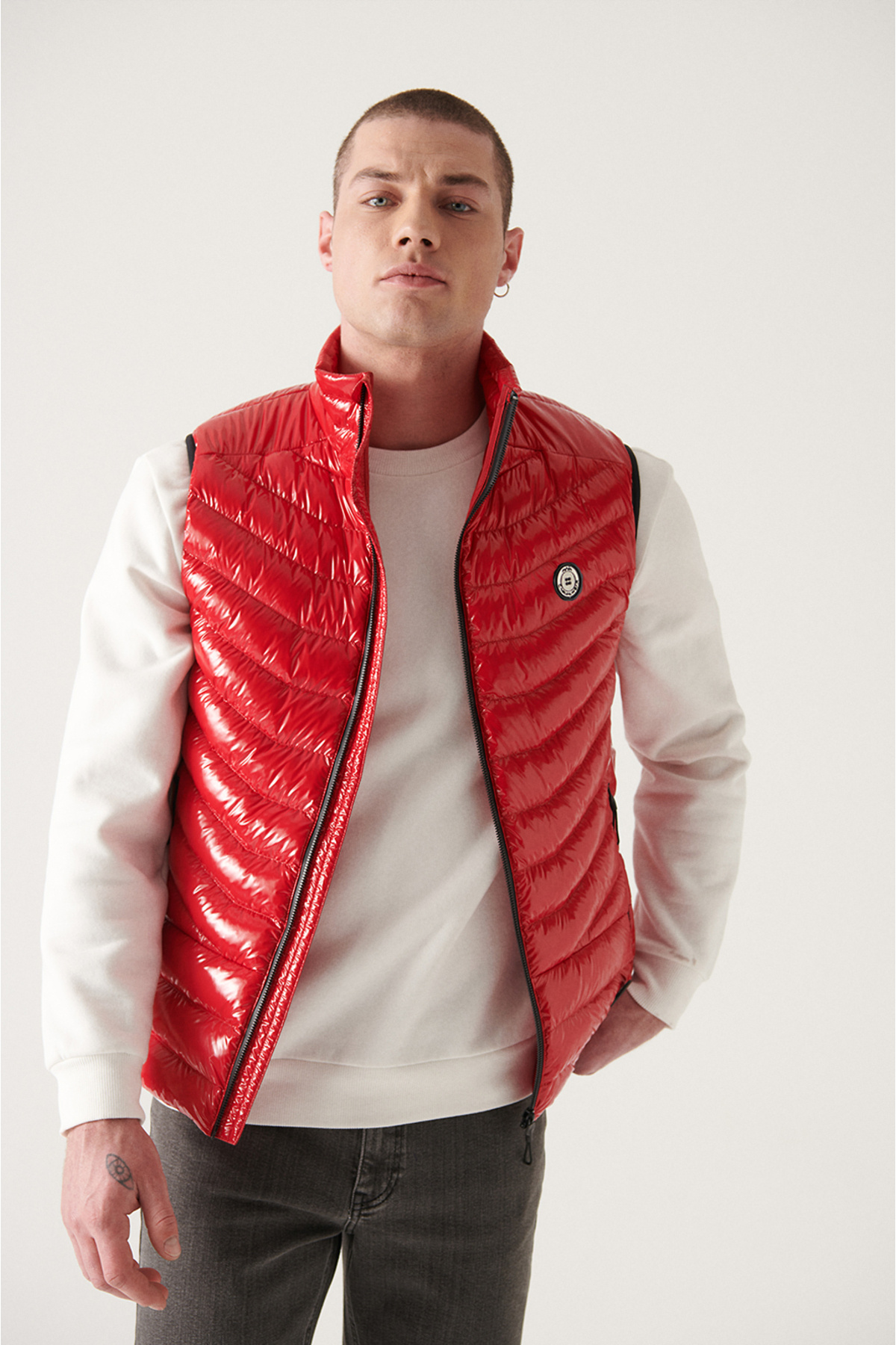 Avva-Men's Red Shiny Goose down Water Repellent Windproof Puffer Vest E 006515 3