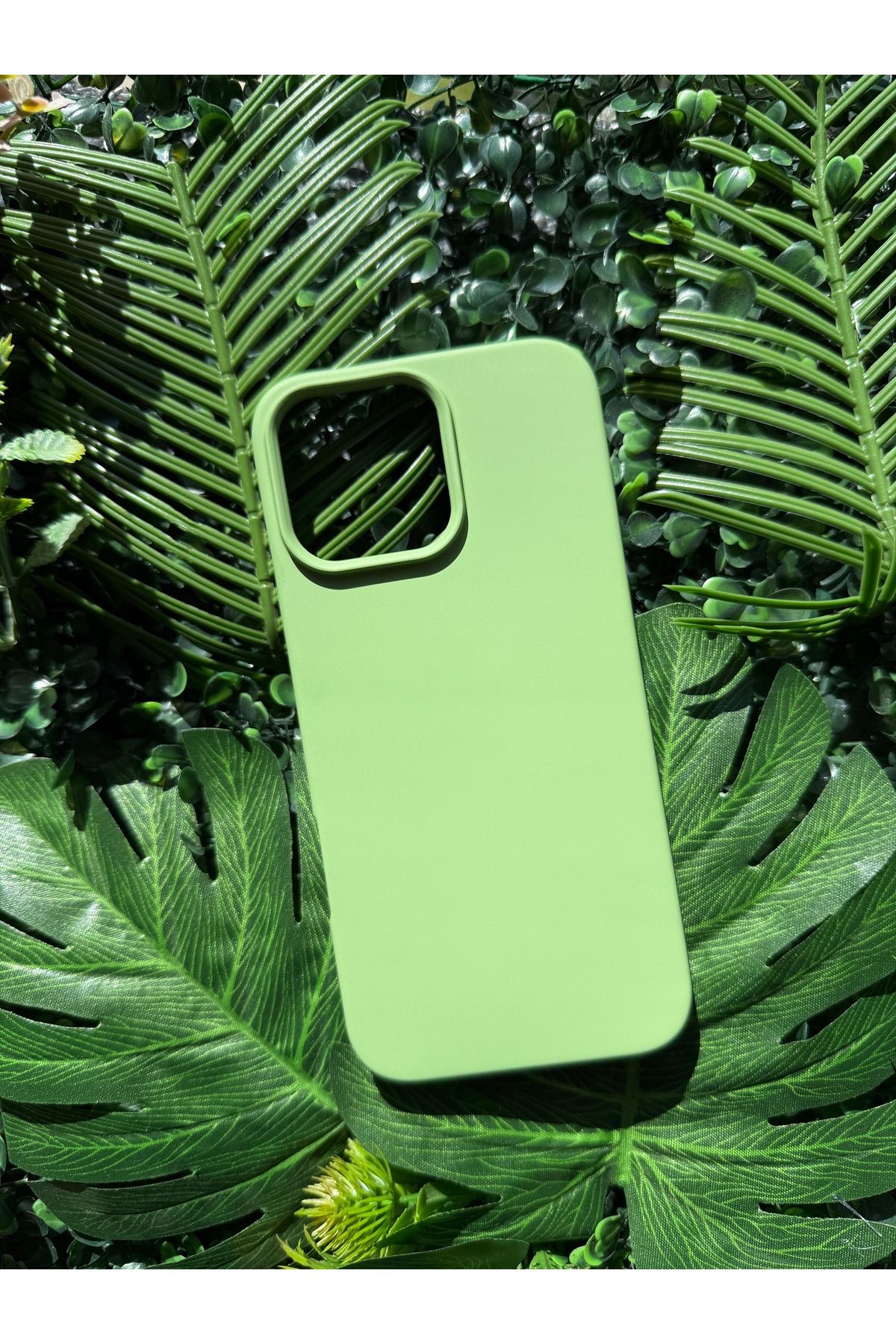 GeLi iPhone 15 Plus Uyumlu Yeşil Esnek Dayanıklı Silikon İçi Kadife Kılıf