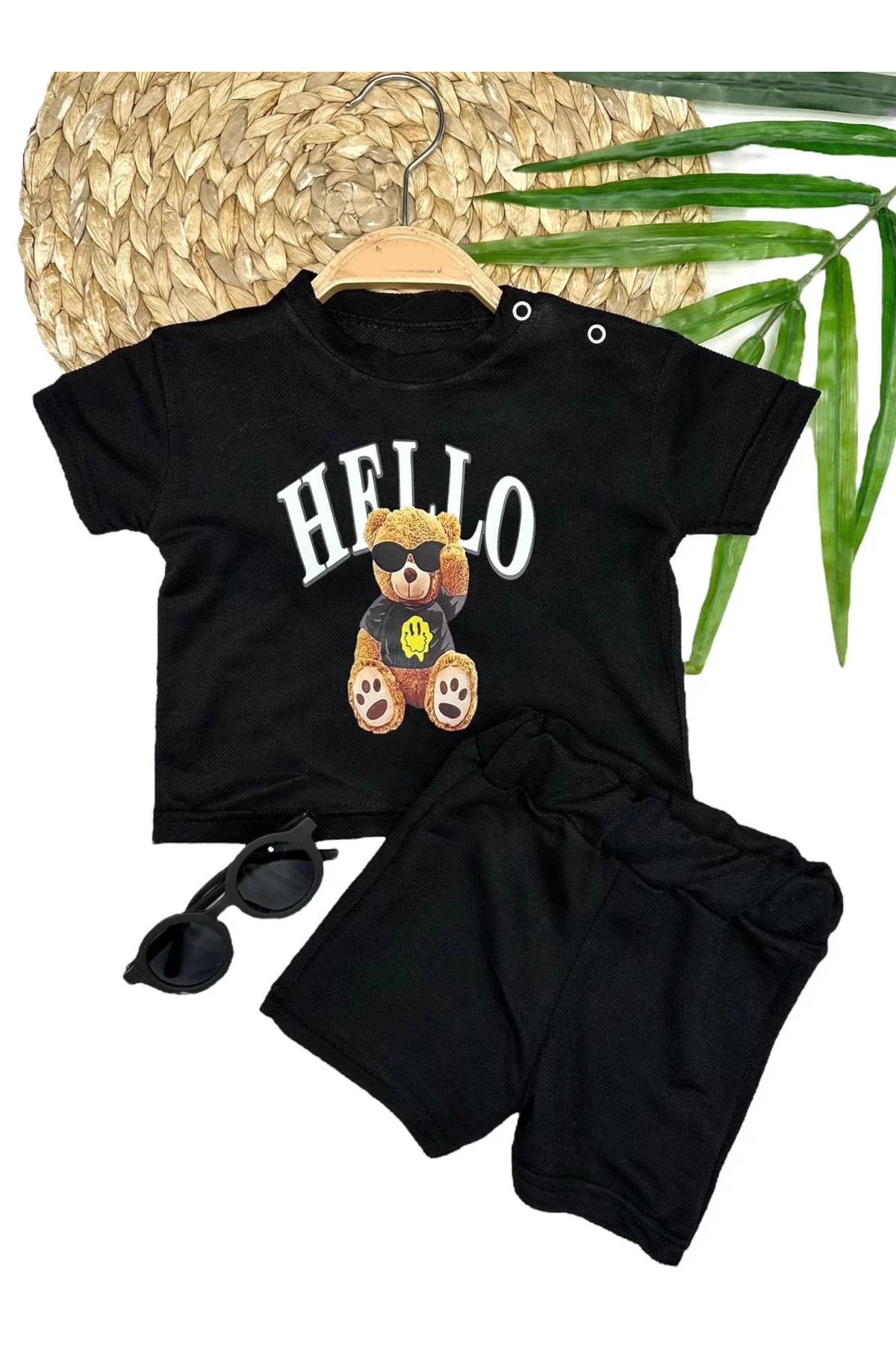 Wear Hype 9-12-18-24 Ay Hello Gözlüklü Ayıcık Baskılı Şortlu Kısa Kollu Tişört 2li Erkek Bebek Takımı