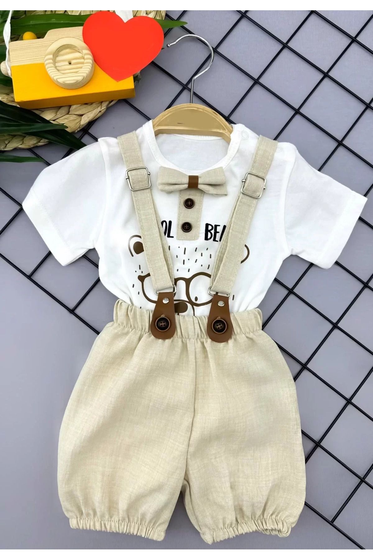 Wear Hype 9-12-18-24 Ay Papyon Detaylı Keten Şort Salopet Tişörtlü 2li Erkek Bebek Takımı