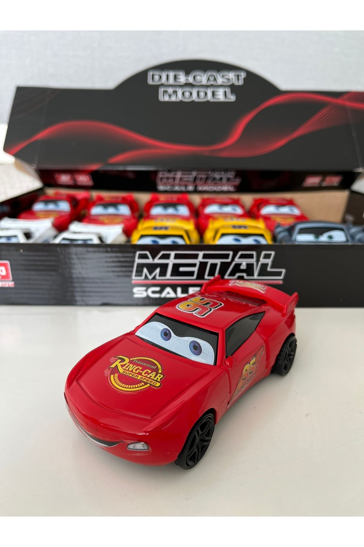 zeynepin atolyesi Şimşek McQueen Metal Araba