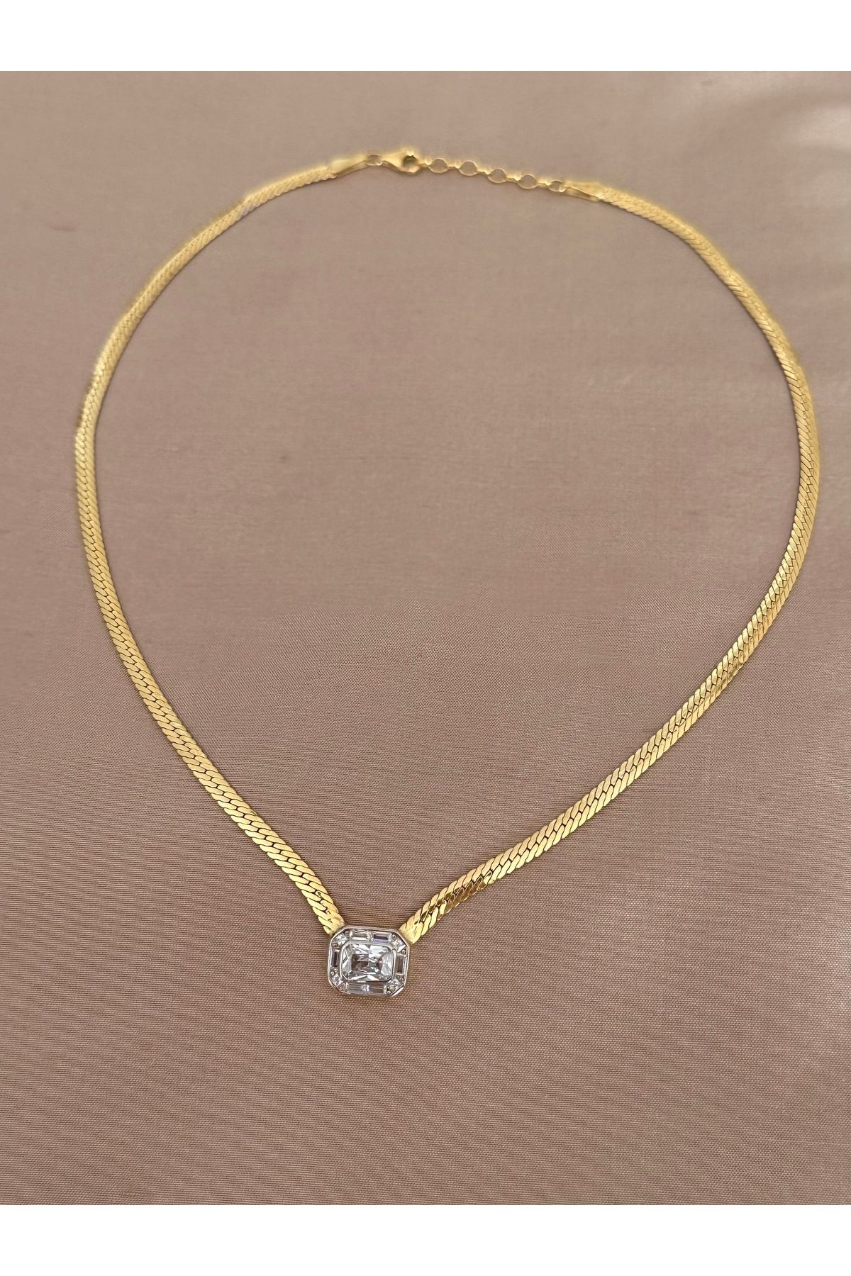 emy by emel luxury silver jewelry Altın Kaplama Baget Taşlı Kolye 925 Ayar Gümüş
