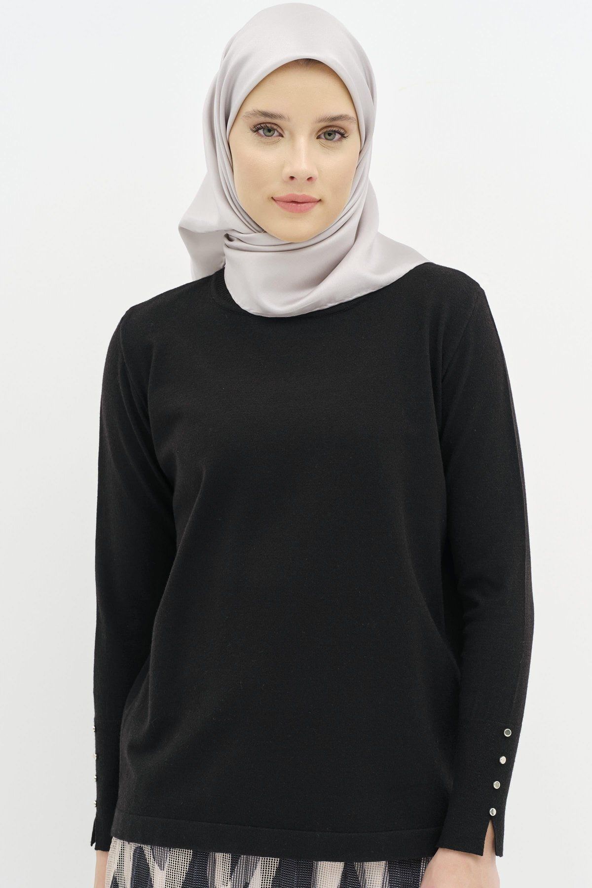 Tuğba Kadın / Kız Siyah Kazak (Model Kodu: 242Kz1041Lt.01 )