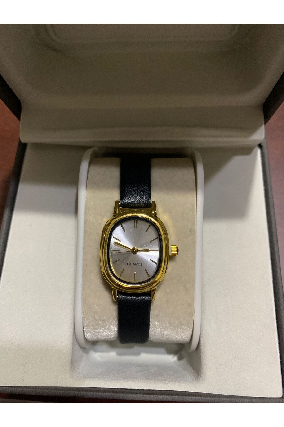 QUARTZ Retro Minimal Vintage Deri Kordon Altın Renk Kadın Kol Saati