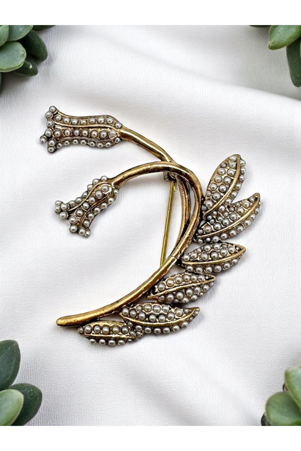 FUYA JEWELLERY Lale Broş
